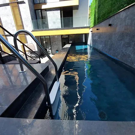 Luxury Residence, Near The Center Daire