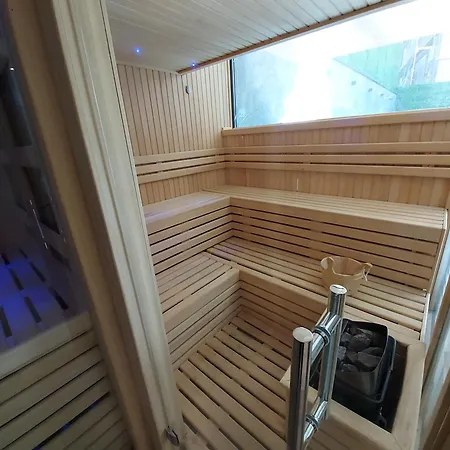 Luxury Residence, Near The Center Апартаменты Златибор